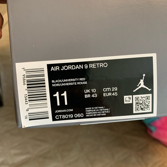 Air Jordan 9 Retro “Particle Grey” - Picture 6 of 8